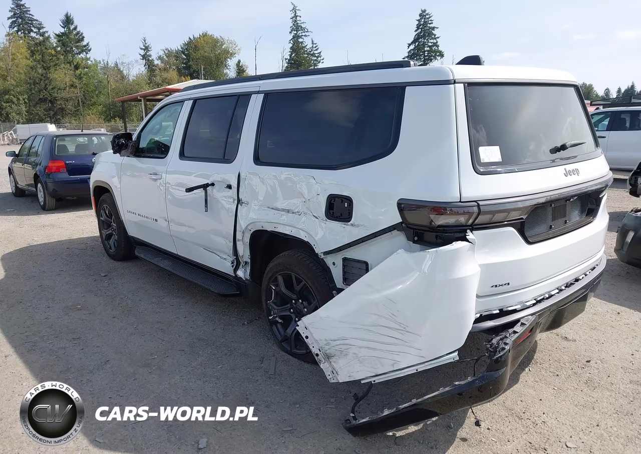 2026 Jeep Grand Wagoneer L Limited Altitude 4X4 VIN:1C4SJSBP2TS166590 - 3