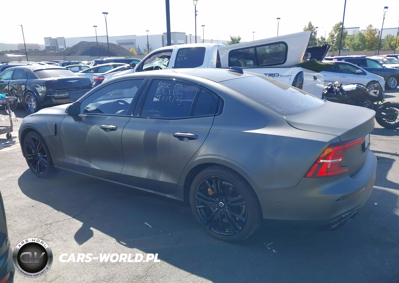 2022 Volvo S60 Recharge Plug-In Hybrid T8 Black Edition R-Design Extended Range VIN:7JRH60FD4NG192485 - 15
