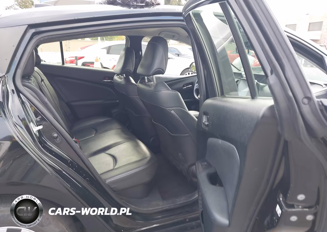 2020 Toyota Prius Prime Xle VIN:JTDKARFP2L3147101 - 8