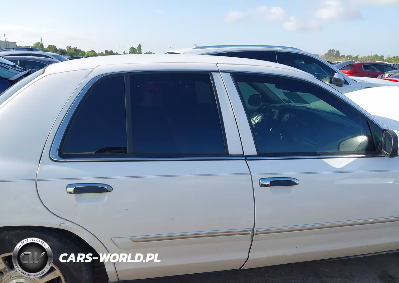 2006 Mercury Grand Marquis Ls VIN:2MEFM75VX6X612940 - 13