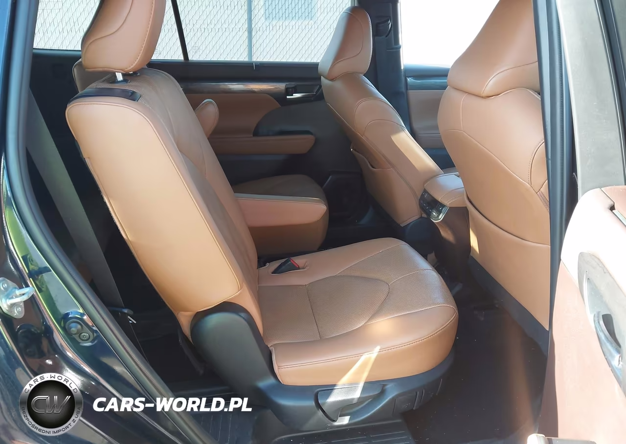 2020 Toyota Highlander Platinum VIN:5TDFZRBH3LS033695 - 8