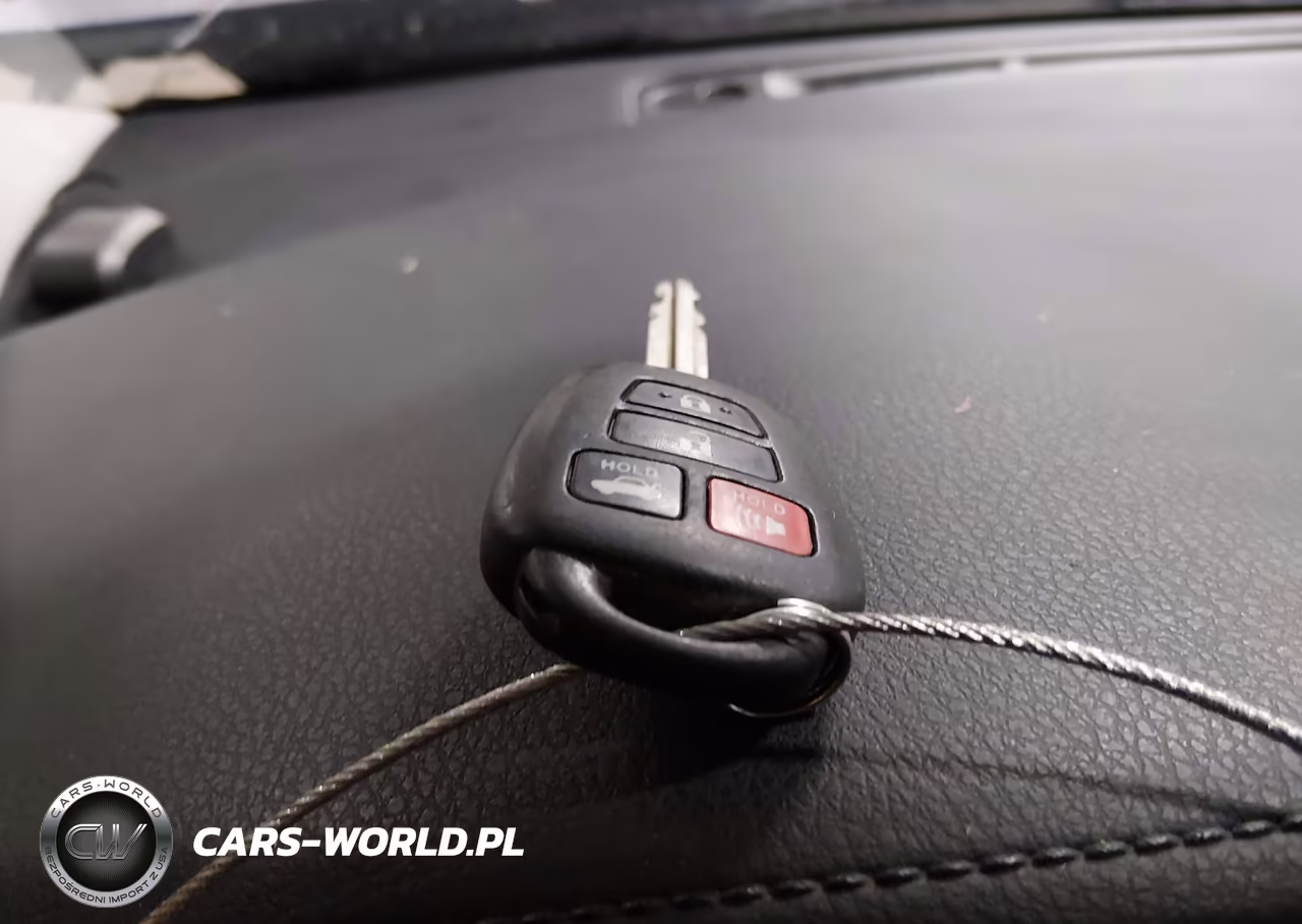 2015 Toyota Corolla S Plus VIN:5YFBURHE1FP307354 - 11