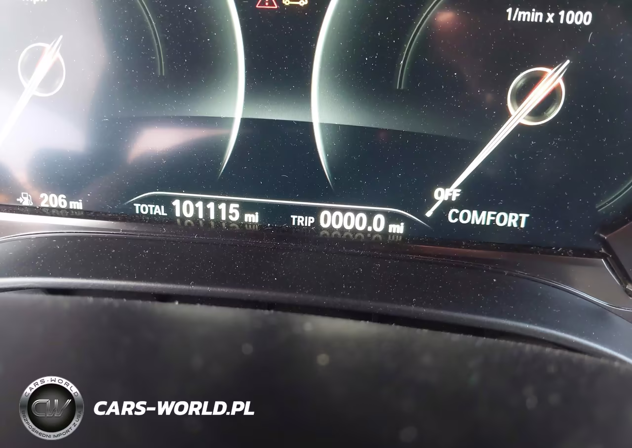 2018 BMW 530I VIN:WBAJA5C51JWA38969 - 15