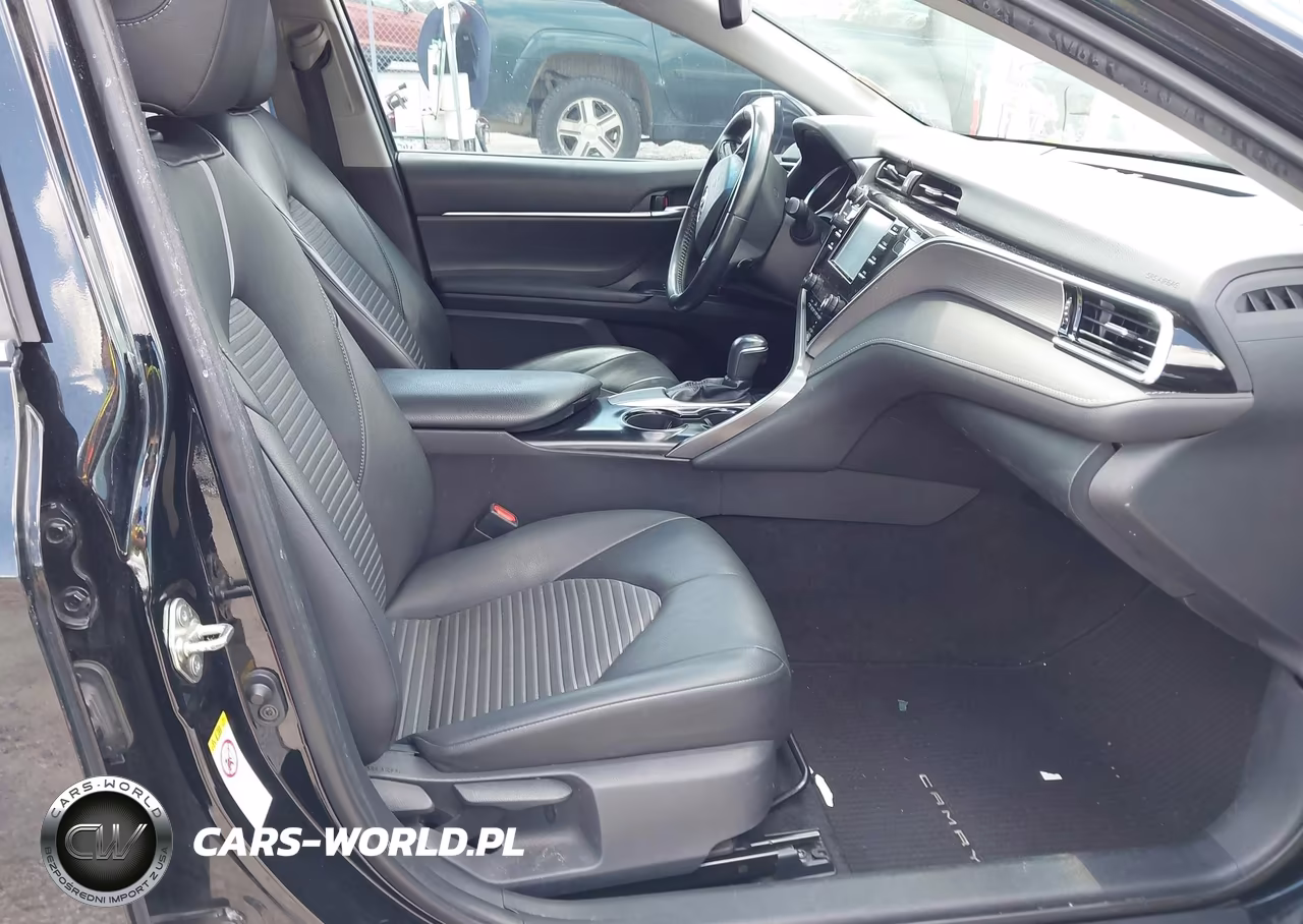 2018 Toyota Camry Se VIN:4T1B11HK3JU022095 - 5