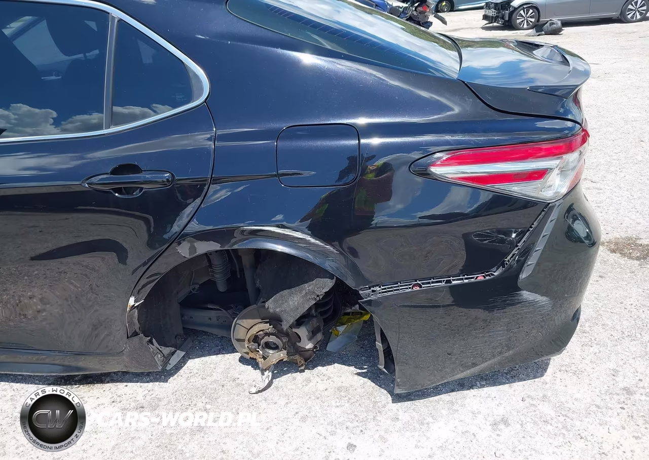 2018 Toyota Camry Se VIN:4T1B11HK3JU022095 - 6