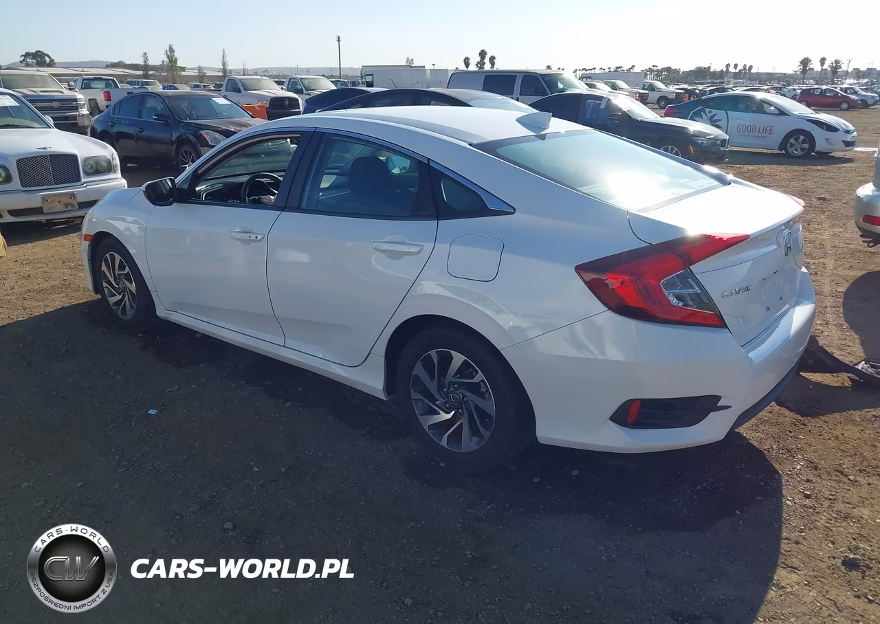 2018 Honda Civic Ex VIN:2HGFC2F76JH542915 - 3