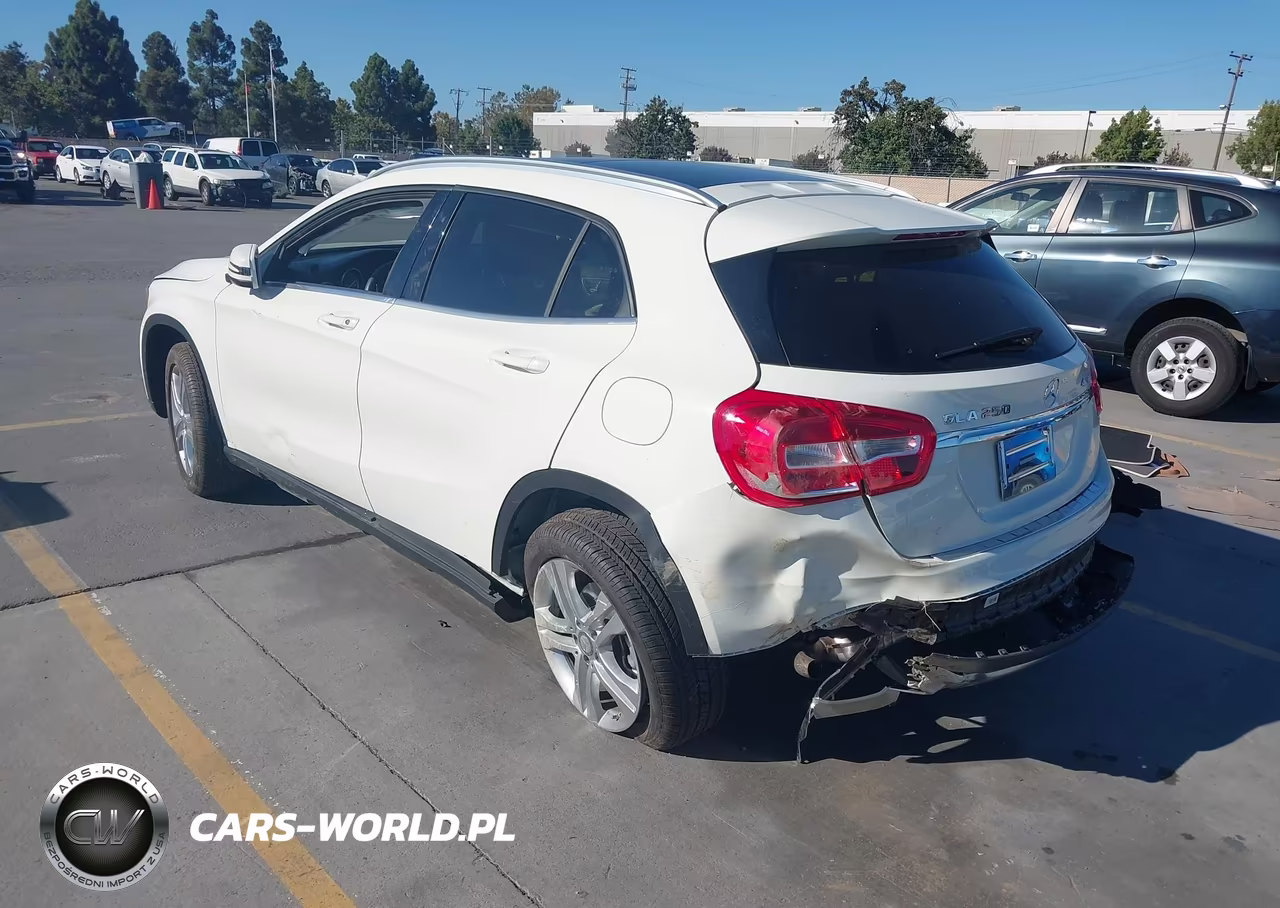 2018 Mercedes-Benz Gla Gla 250 VIN:WDCTG4GB4JJ374169 - 3