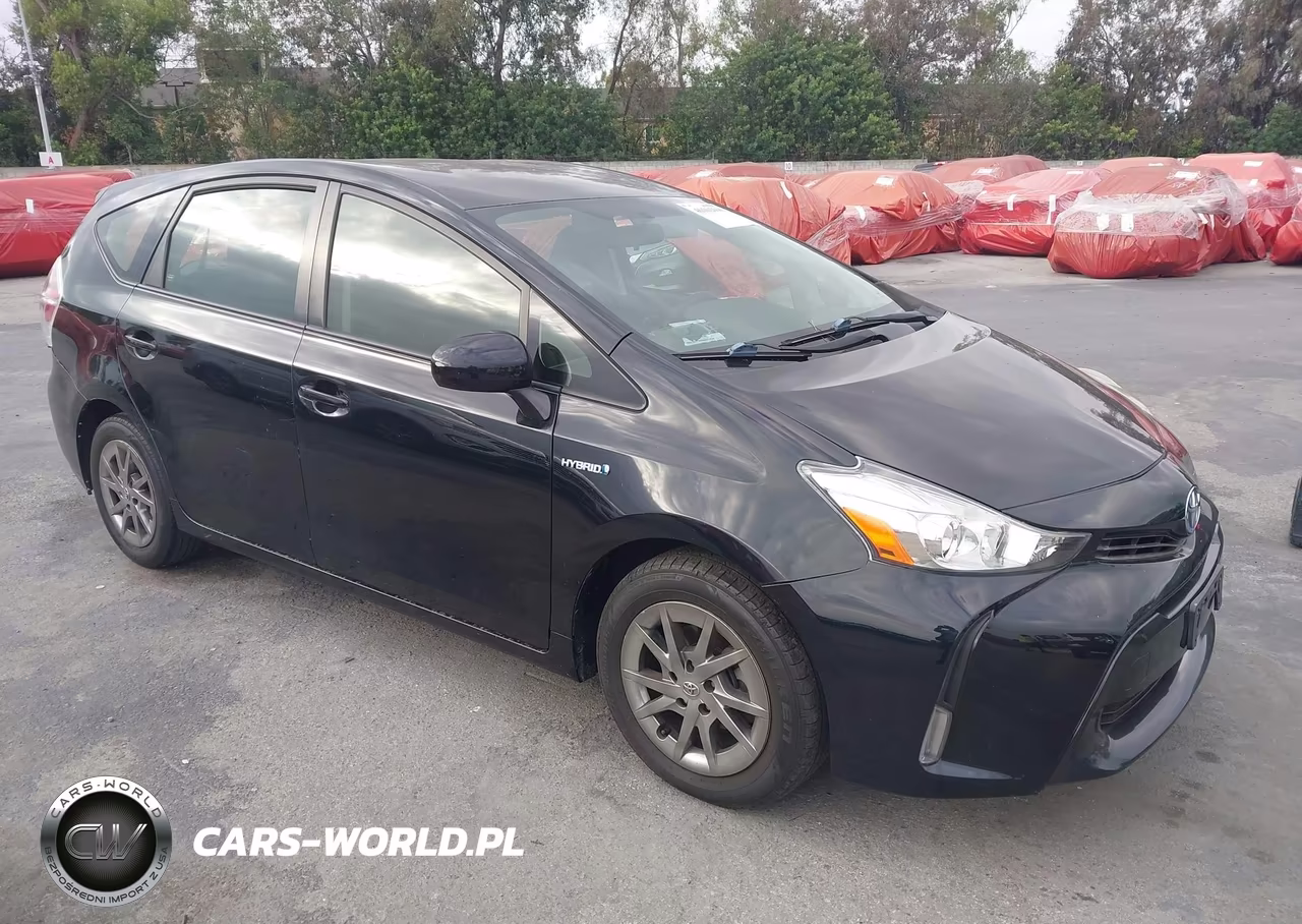 2017 Toyota Prius V Three