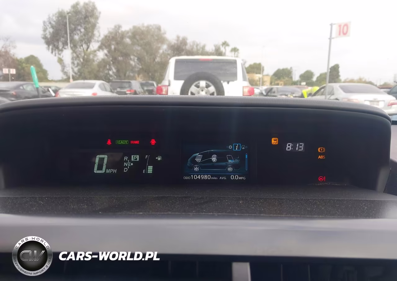 2017 Toyota Prius V Three VIN:JTDZN3EU7HJ062443 - 7