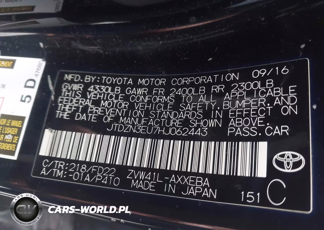 2017 Toyota Prius V Three VIN:JTDZN3EU7HJ062443 - 9
