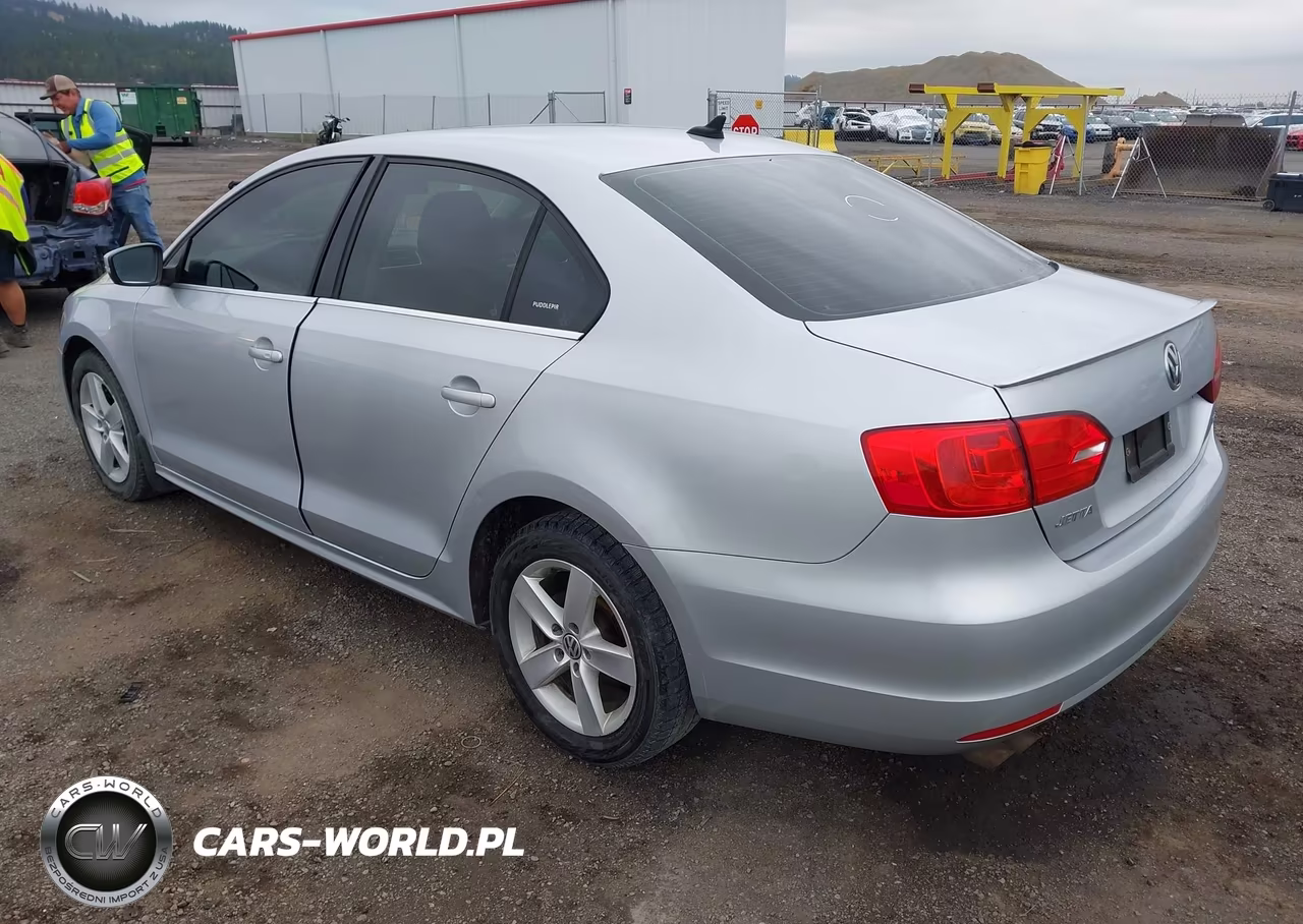2012 Volkswagen Jetta 2.0L Tdi VIN:3VW3L7AJ2CM381336 - 3