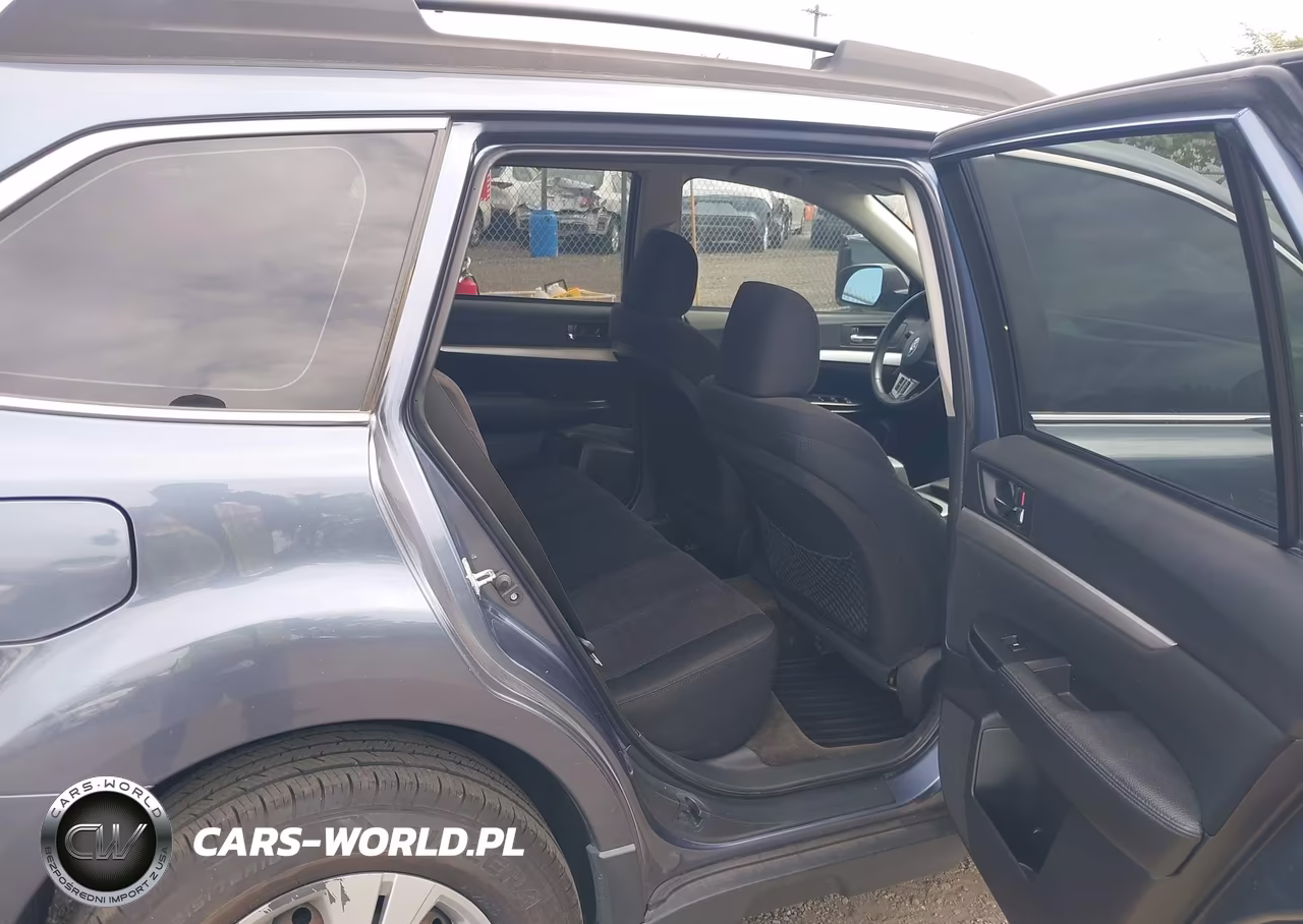 2013 Subaru Outback 2.5I VIN:4S4BRBAC7D3299165 - 8