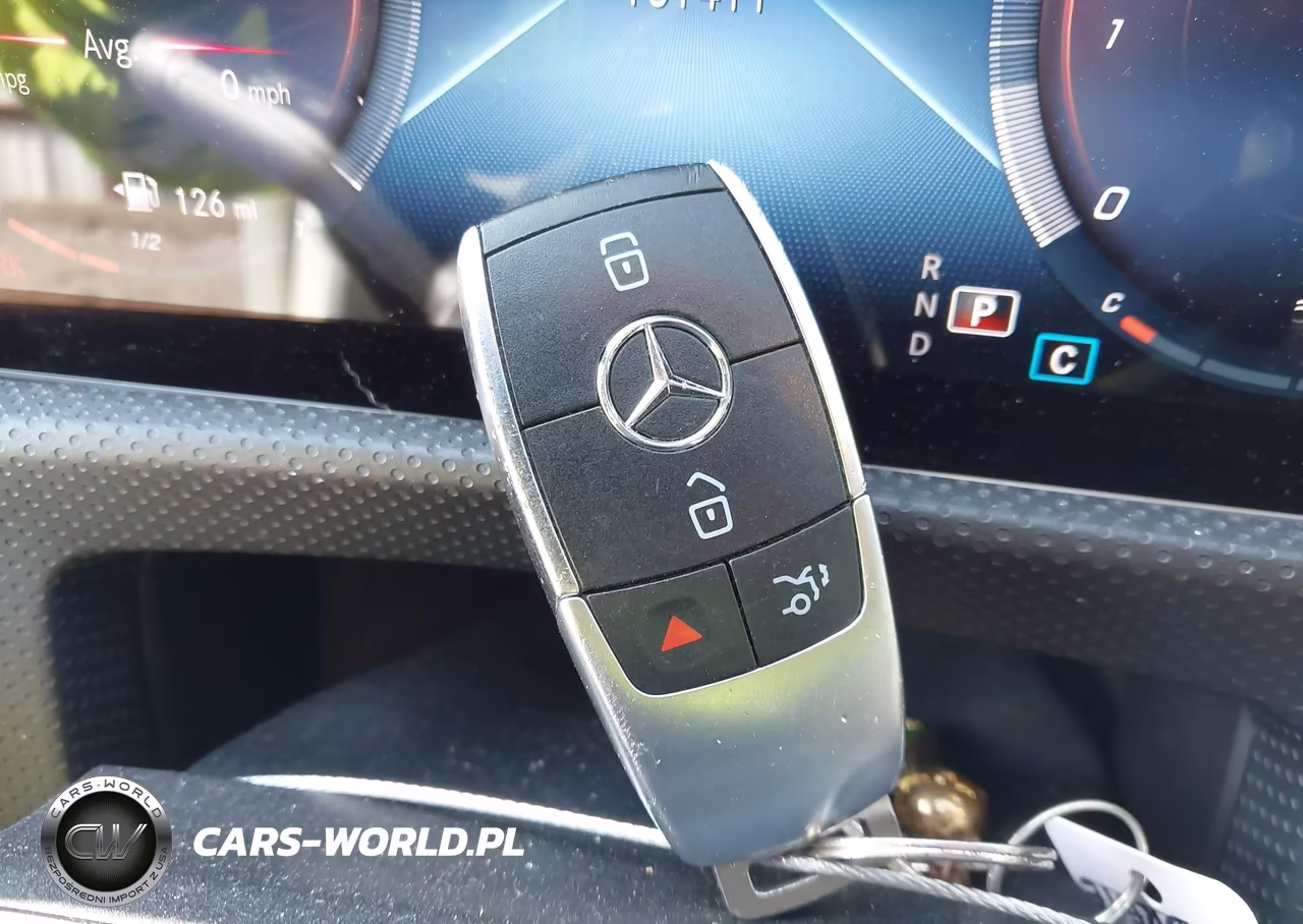 2020 Mercedes-Benz Cla 250 VIN:W1K5J4GB8LN124810 - 11
