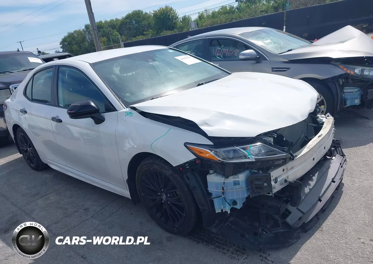 2020 Toyota Camry Se Nightshade Edition