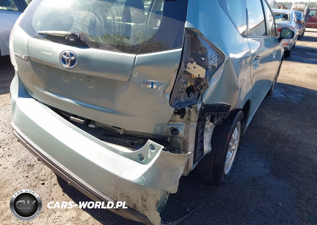 TOYOTA PRIUS V VIN:JTDZN3EU4HJ067048 - 6