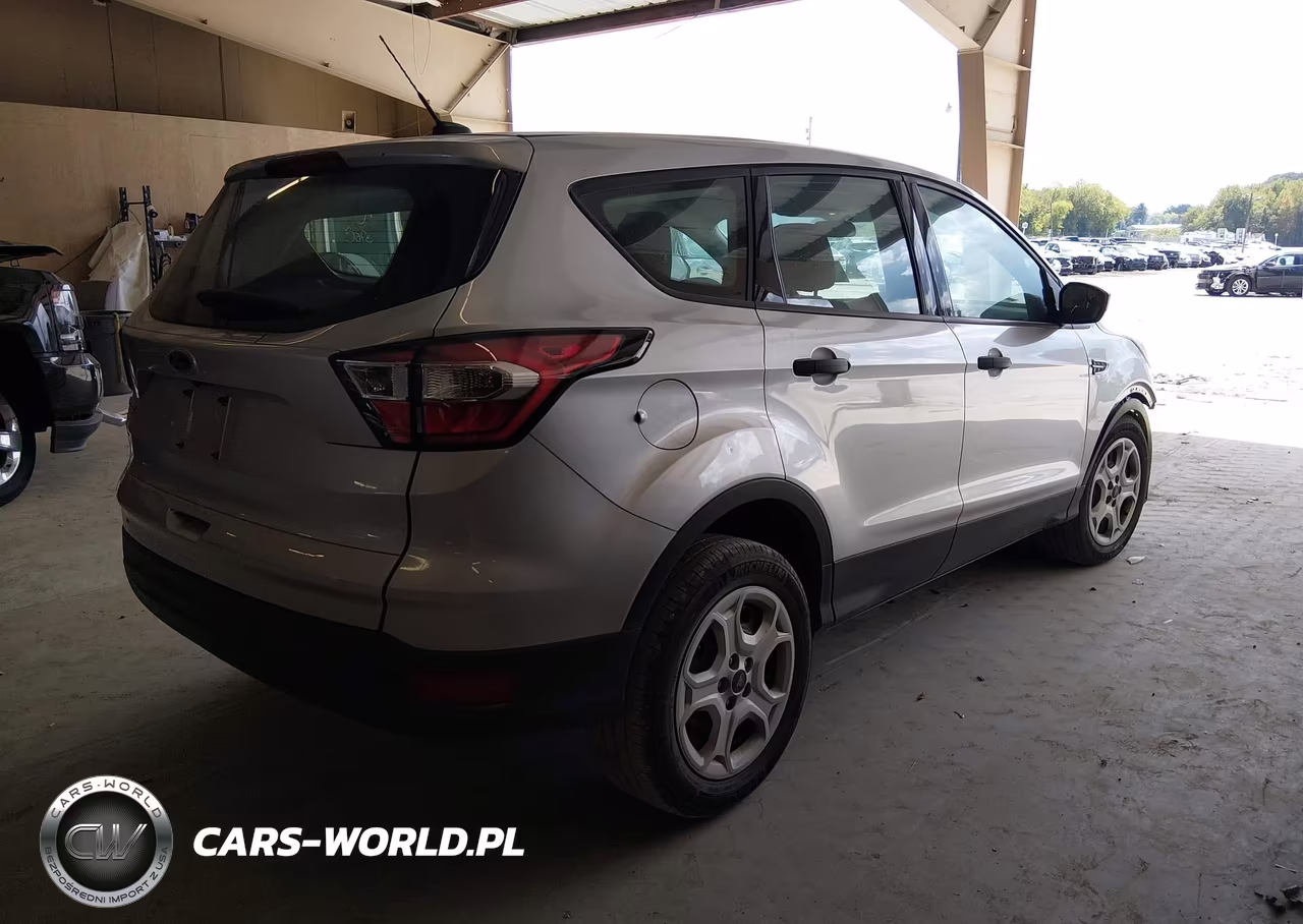 2017 Ford Escape S VIN:1FMCU0F75HUE63838 - 4
