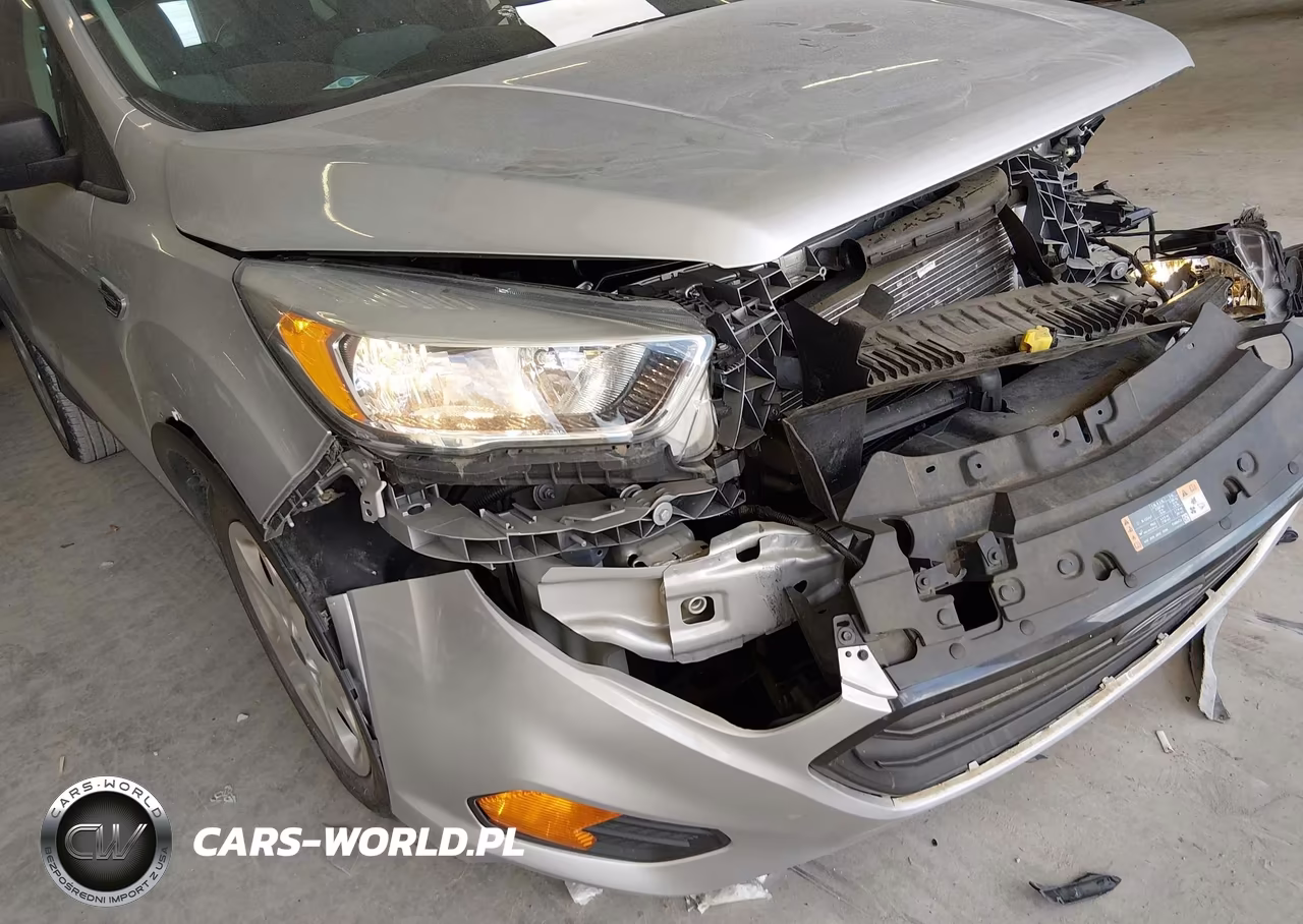 2017 Ford Escape S VIN:1FMCU0F75HUE63838 - 6