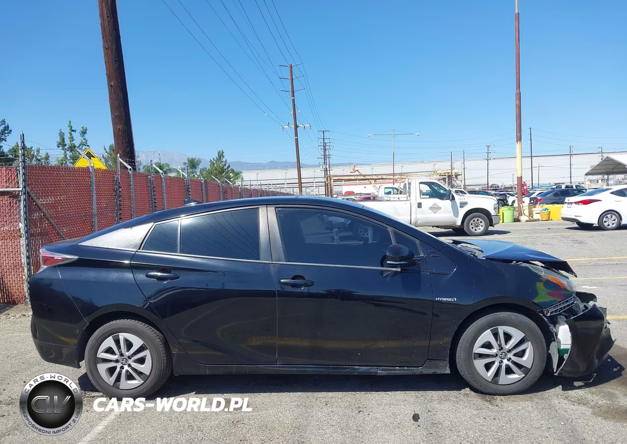 2018 Toyota Prius Two VIN:JTDKBRFU8J3590577 - 14