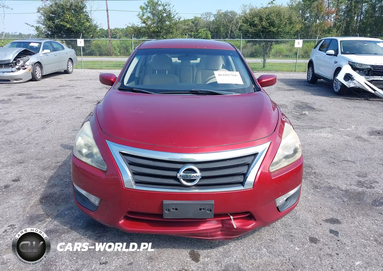 2015 Nissan Altima 2.5 S VIN:1N4AL3AP4FC113245 - 12