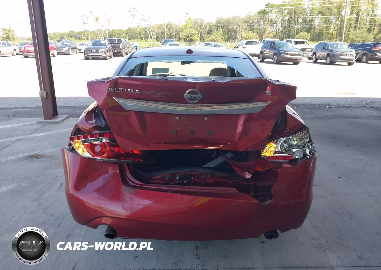 2015 Nissan Altima 2.5 S VIN:1N4AL3AP4FC113245 - 16