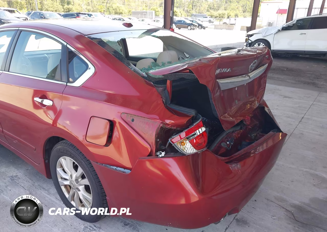 2015 Nissan Altima 2.5 S VIN:1N4AL3AP4FC113245 - 6
