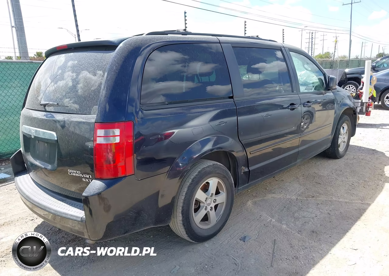 2010 Dodge Grand Caravan Se VIN:2D4RN4DE0AR138931 - 4