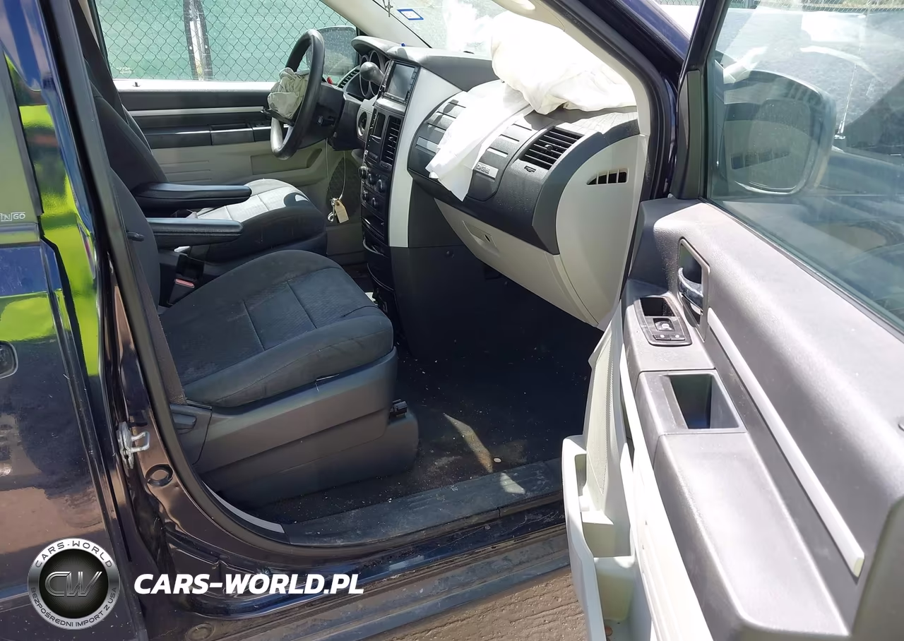 2010 Dodge Grand Caravan Se VIN:2D4RN4DE0AR138931 - 5