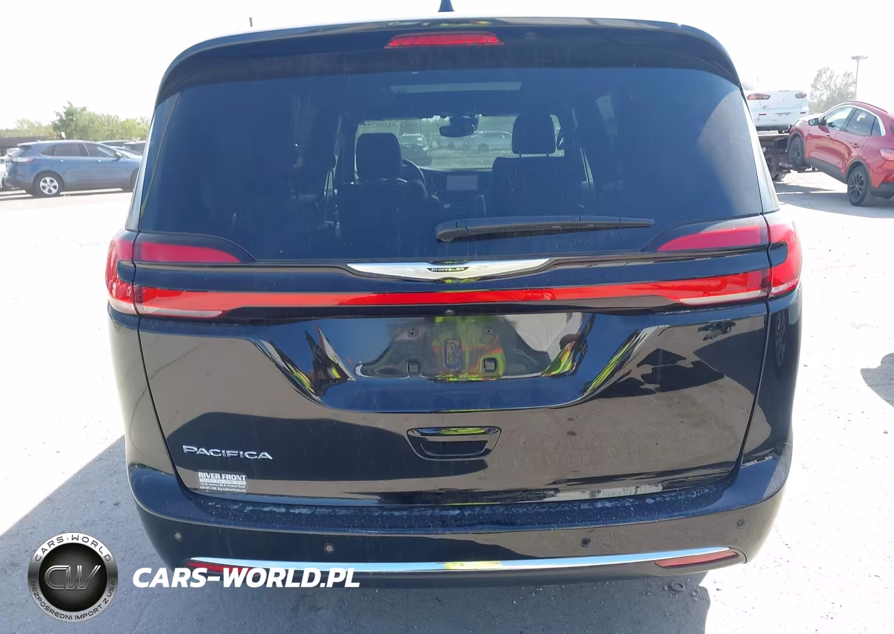2025 Chrysler Pacifica Select VIN:2C4RC1BG7SR558290 - 16