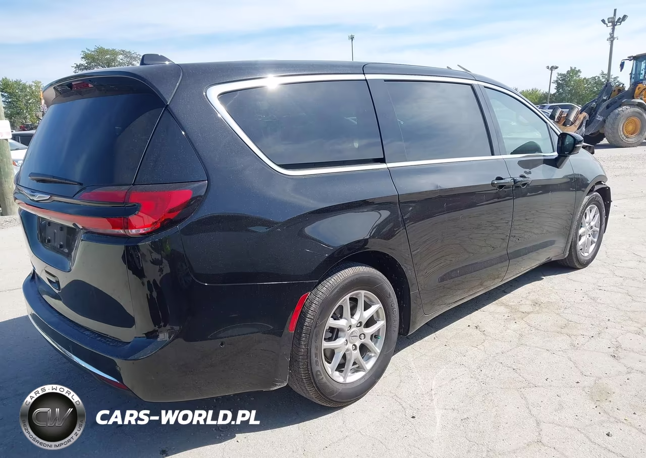 2025 Chrysler Pacifica Select VIN:2C4RC1BG7SR558290 - 4
