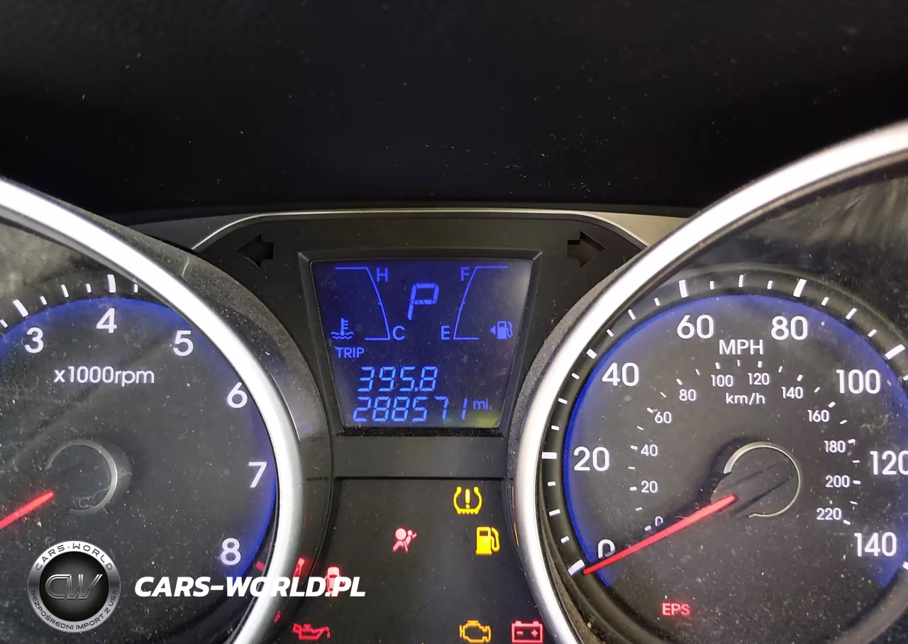 2011 Hyundai Tucson Limited VIN:KM8JU3AC5BU150678 - 7