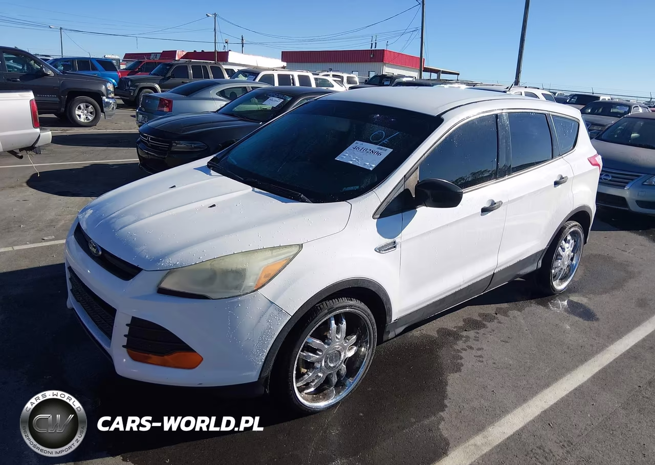 2014 Ford Escape S VIN:1FMCU0F7XEUD84547 - 2