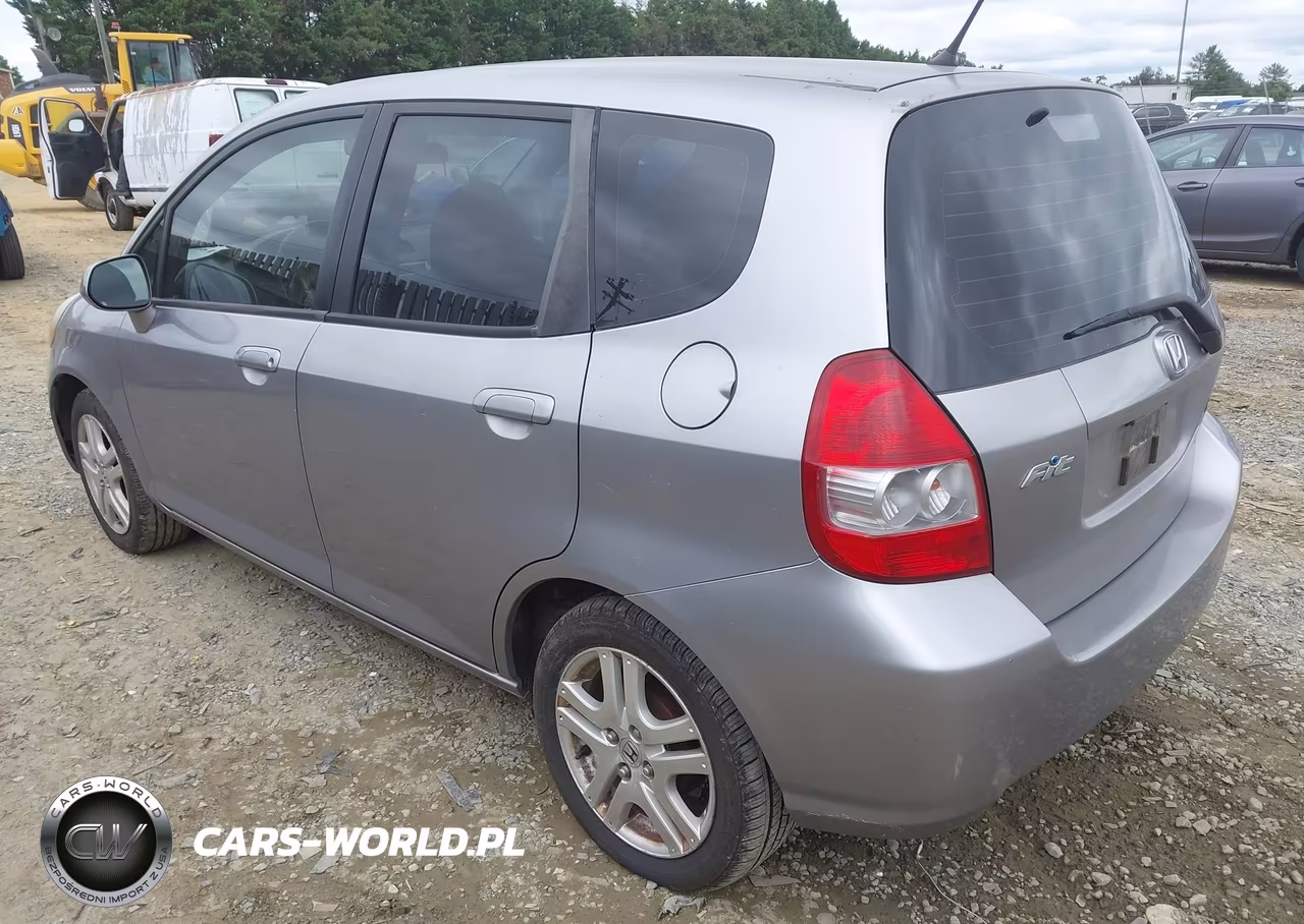 2007 Honda Fit VIN:JHMGD384X7S045407 - 3