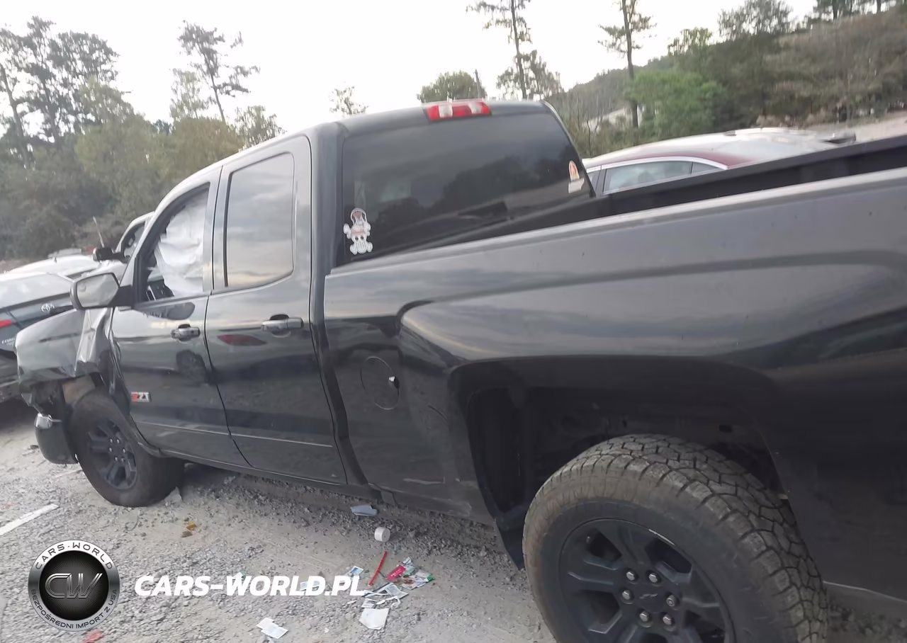 2017 Chevrolet Silverado 1500 2Lt VIN:1GCVKREC6HZ183113 - 14