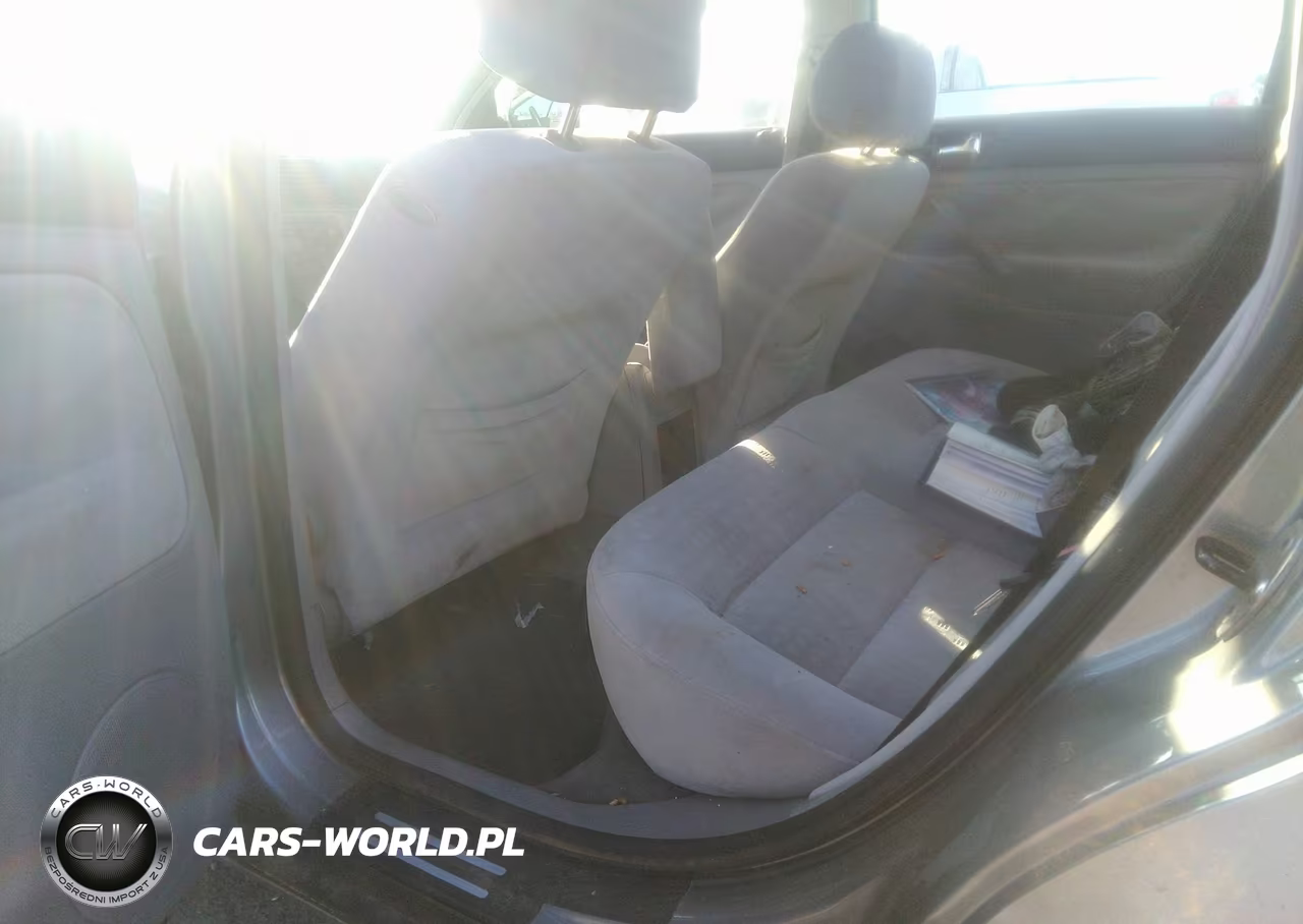 2004 Volkswagen Passat Gls VIN:WVWPD63BX4P048539 - 8