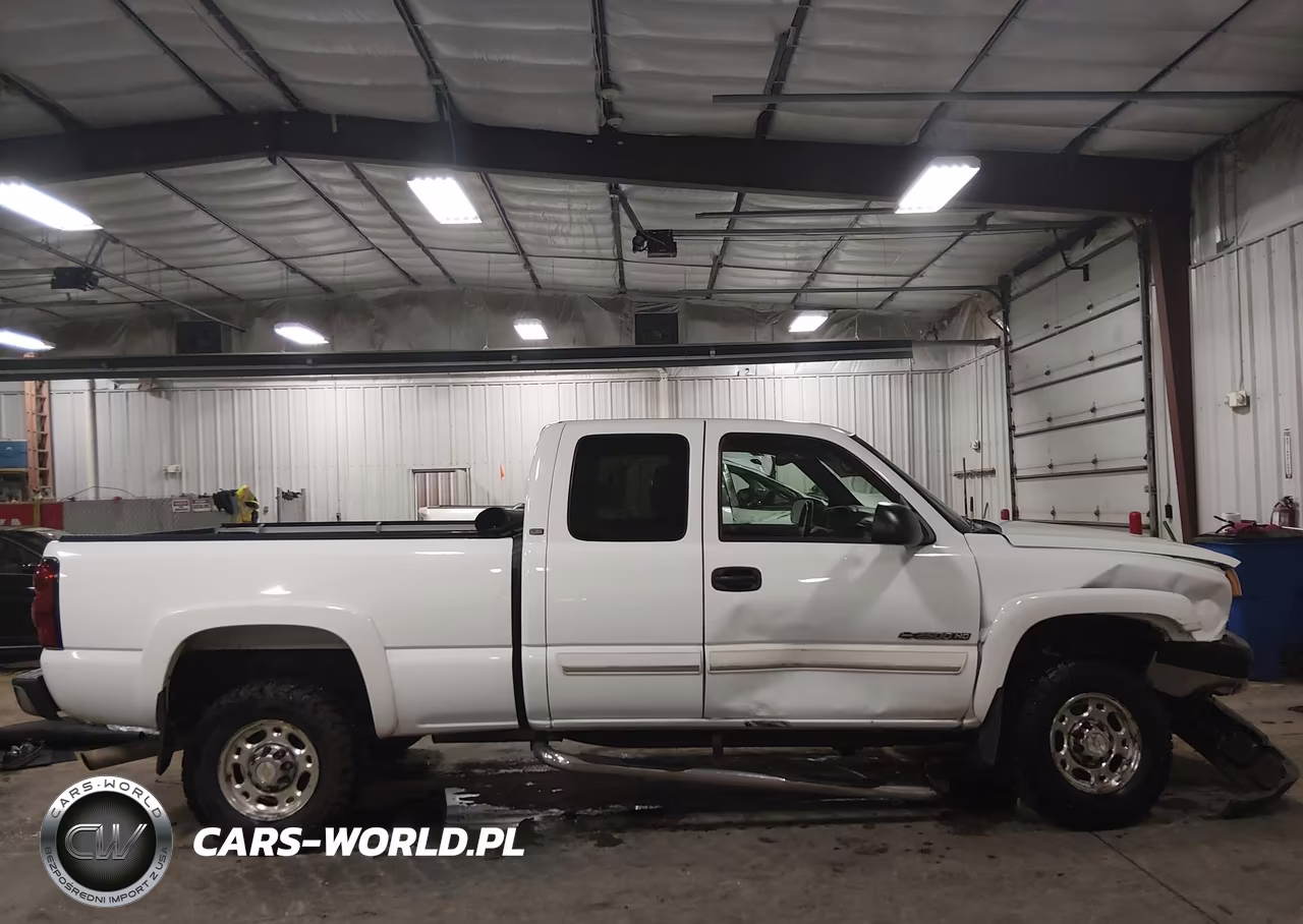 2004 Chevrolet Silverado 2500Hd Ls VIN:1GCHC29UX4E145888 - 14