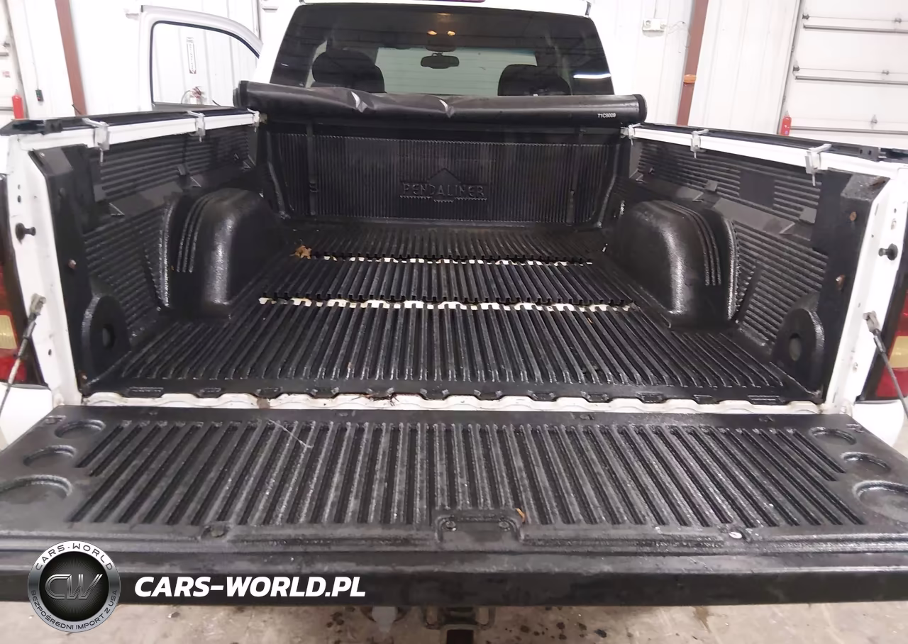2004 Chevrolet Silverado 2500Hd Ls VIN:1GCHC29UX4E145888 - 19