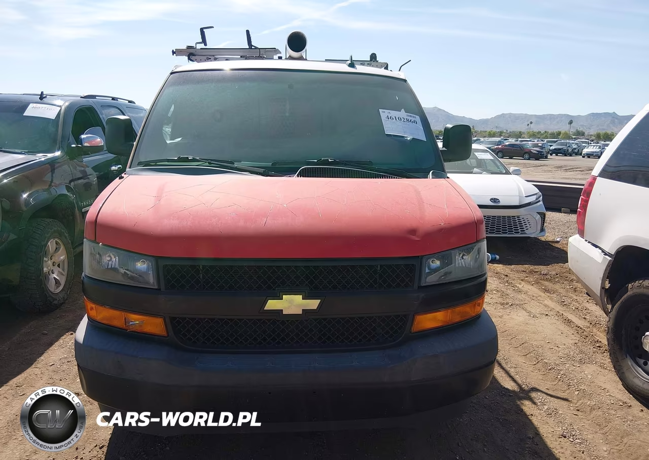 2019 Chevrolet Express 2500 Work Van VIN:1GCWGAFGXK1325476 - 12