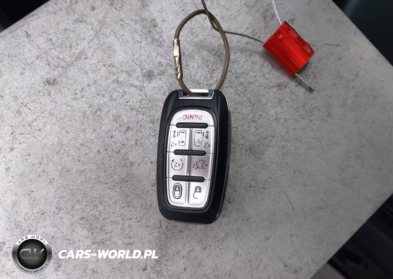 2020 Chrysler Voyager Lxi VIN:2C4RC1DG4LR262335 - 11