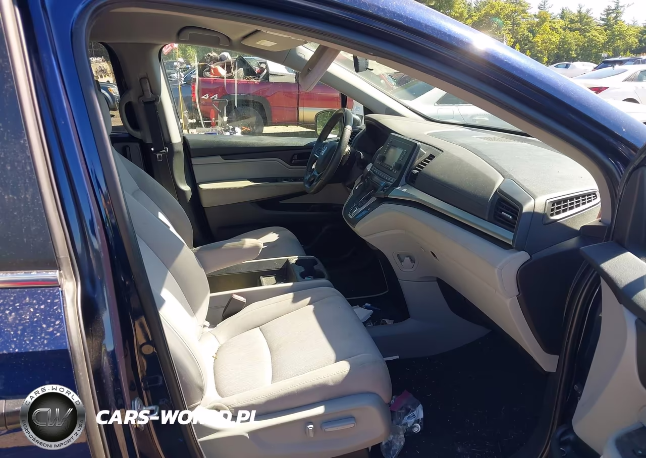 2019 Honda Odyssey Lx VIN:5FNRL6H23KB068207 - 5