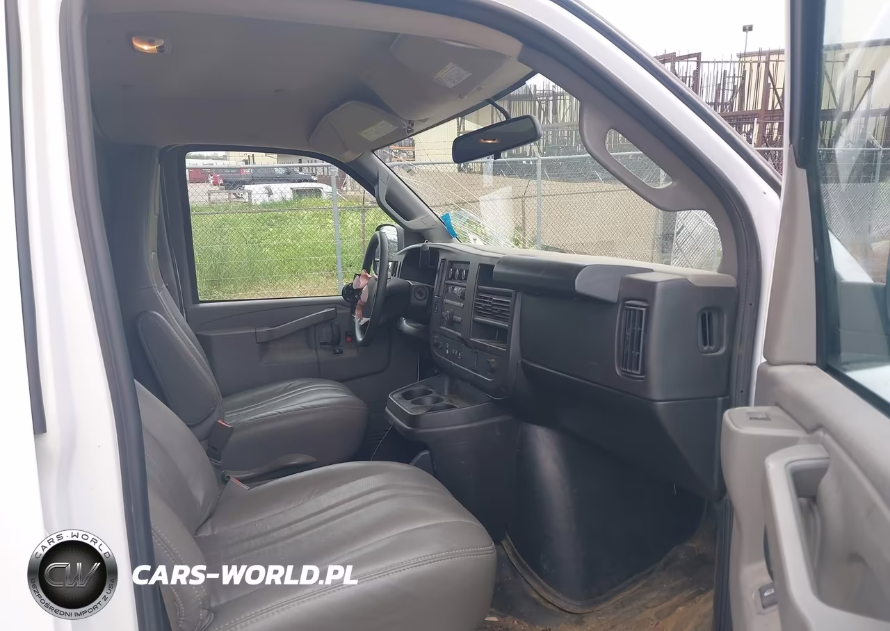 2024 GMC Savana 2500 Work Van VIN:1GTW7BFP5R1239783 - 5