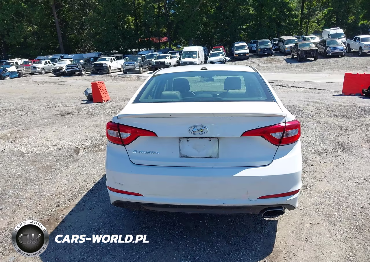 2015 Hyundai Sonata Se VIN:5NPE24AF6FH042128 - 16