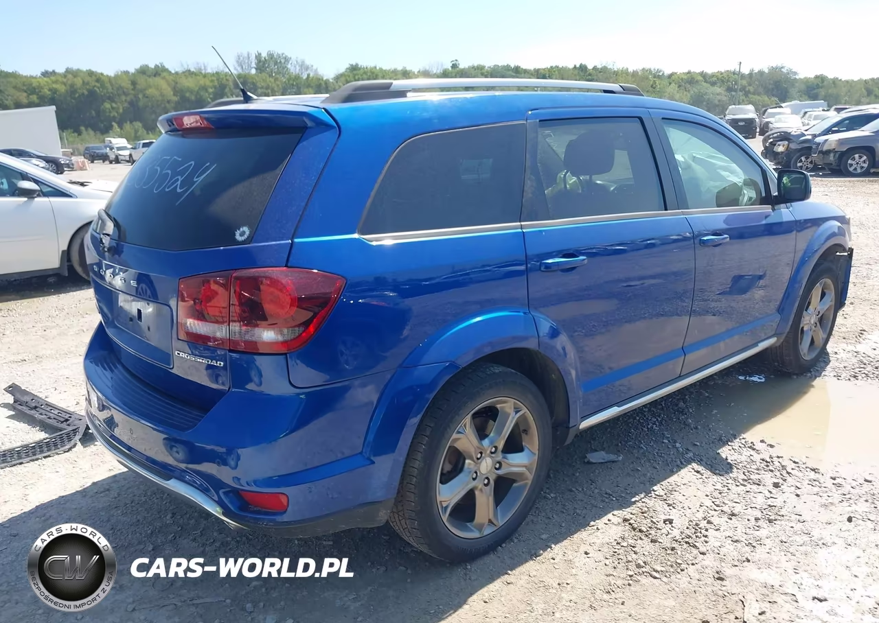 2015 Dodge Journey Crossroad VIN:3C4PDCGG7FT535524 - 4