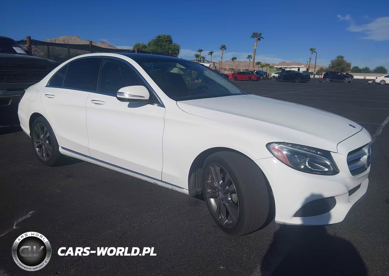 2015 Mercedes-Benz C 300 VIN:55SWF4JB7FU048474 - 1