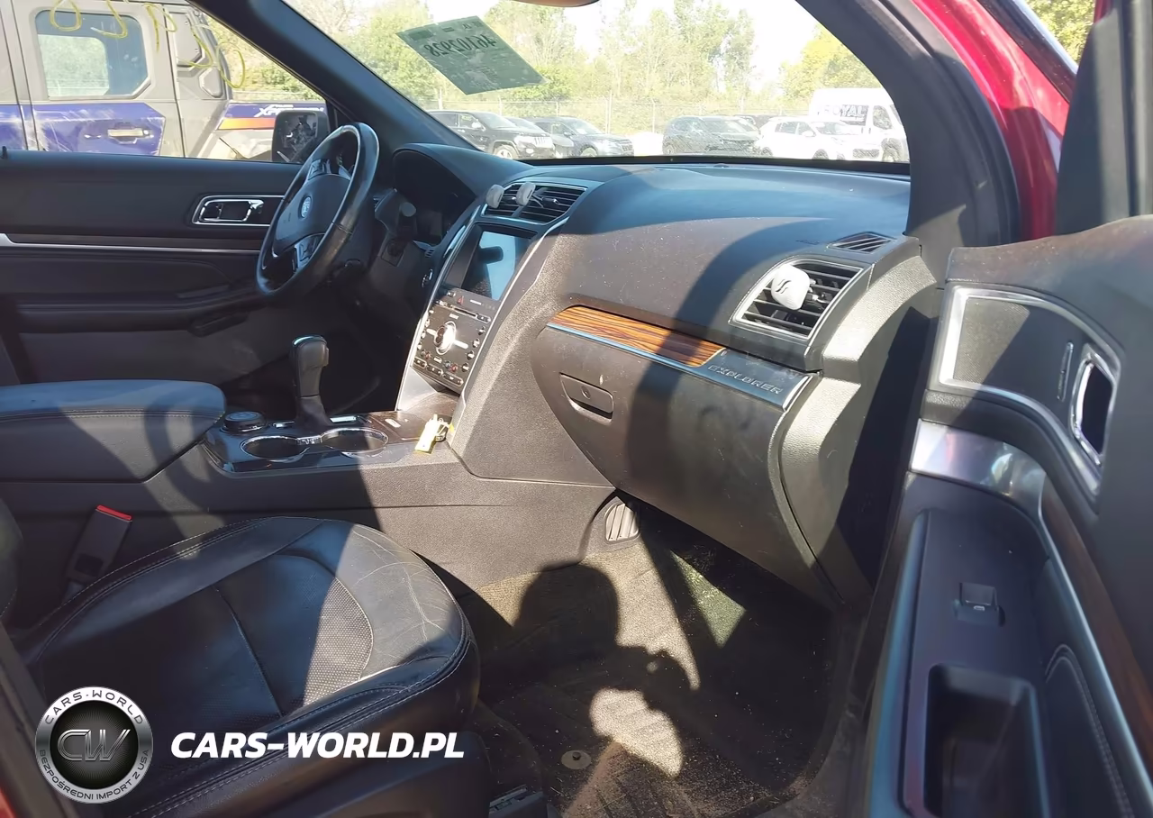 2017 Ford Explorer Limited VIN:1FM5K8F8XHGE20584 - 5