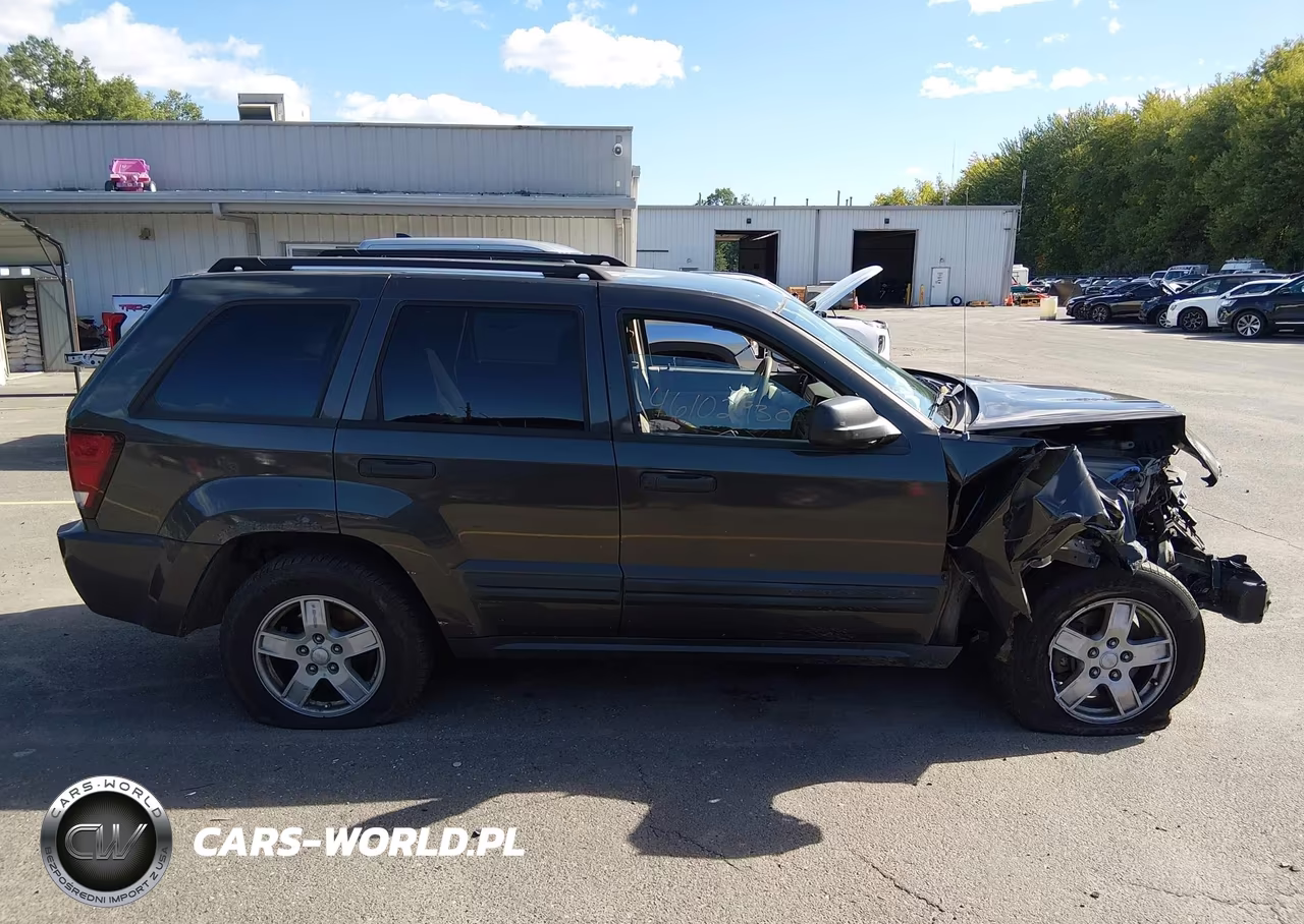 2005 Jeep Grand Cherokee Laredo VIN:1J4GR48K95C626356 - 13