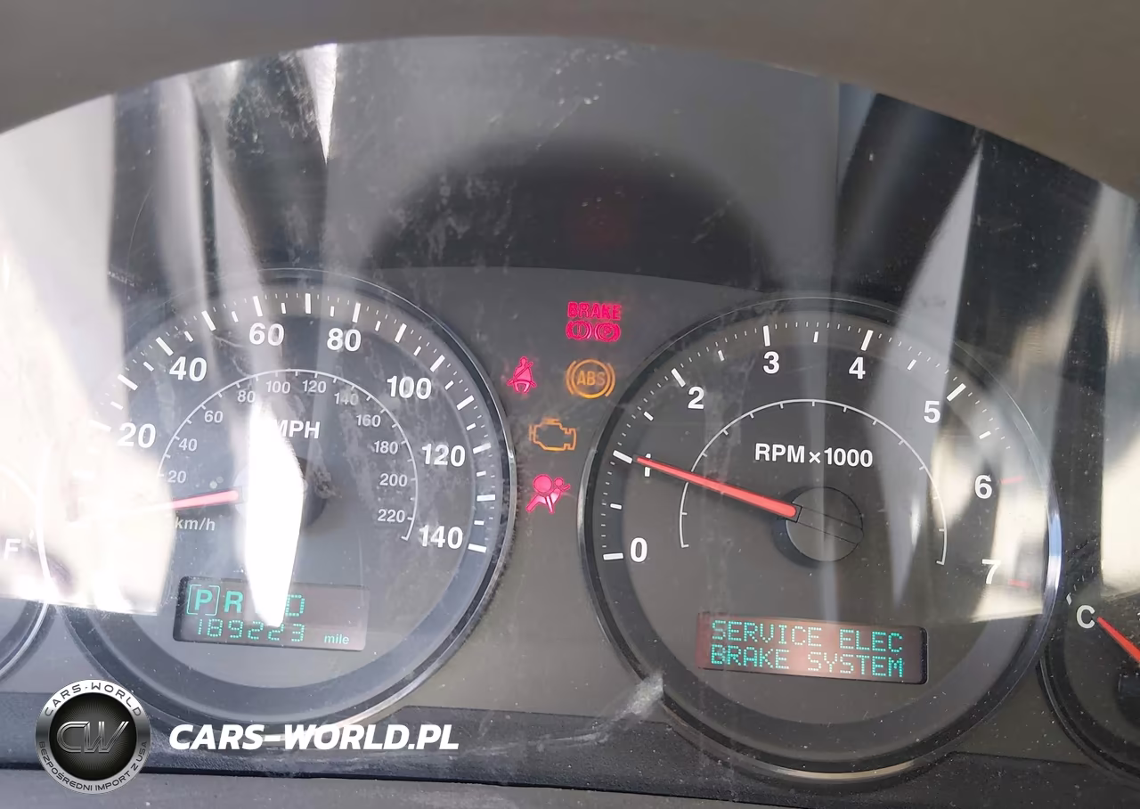 2005 Jeep Grand Cherokee Laredo VIN:1J4GR48K95C626356 - 7
