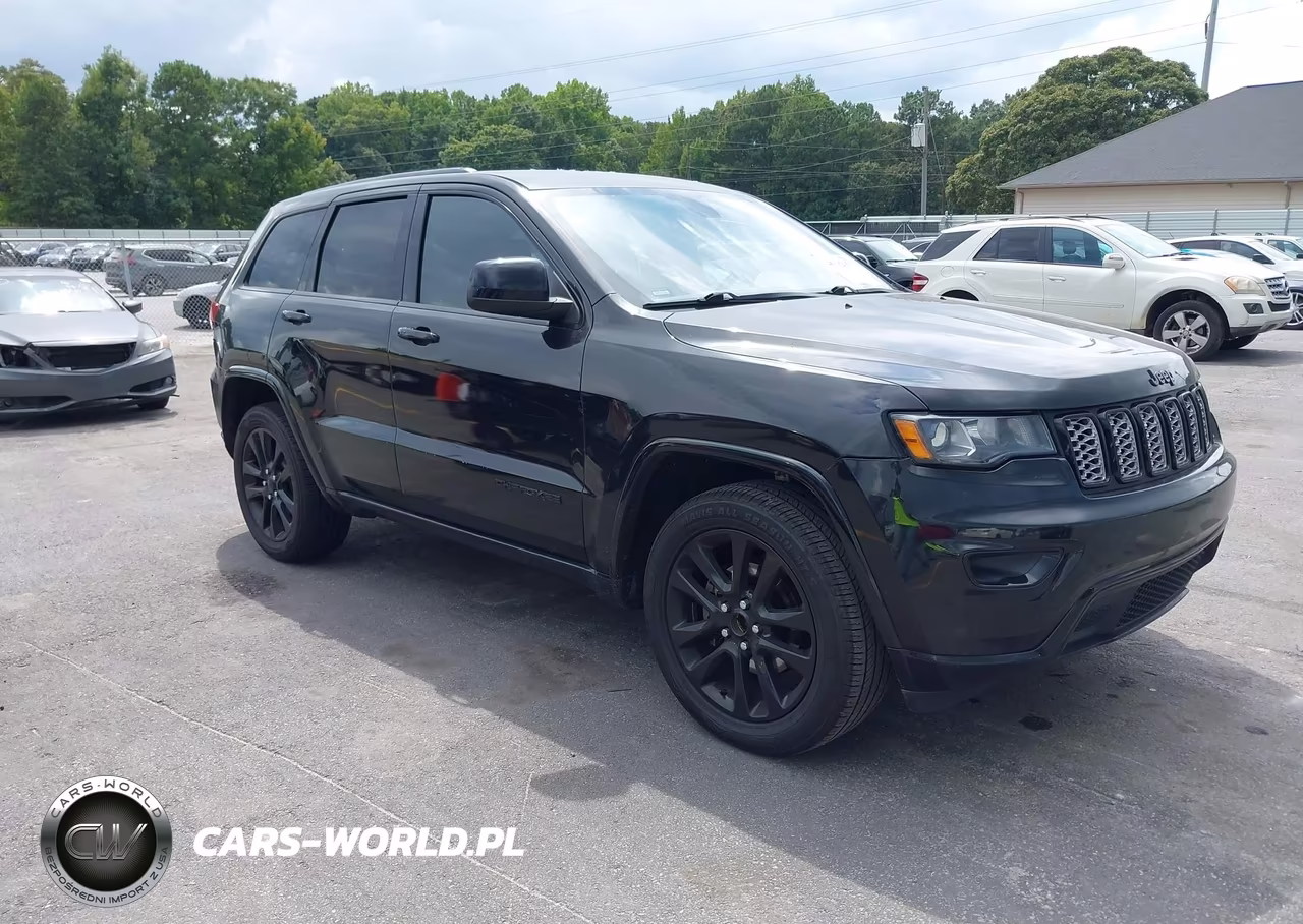 2017 Jeep Grand Cherokee Altitude 4X2