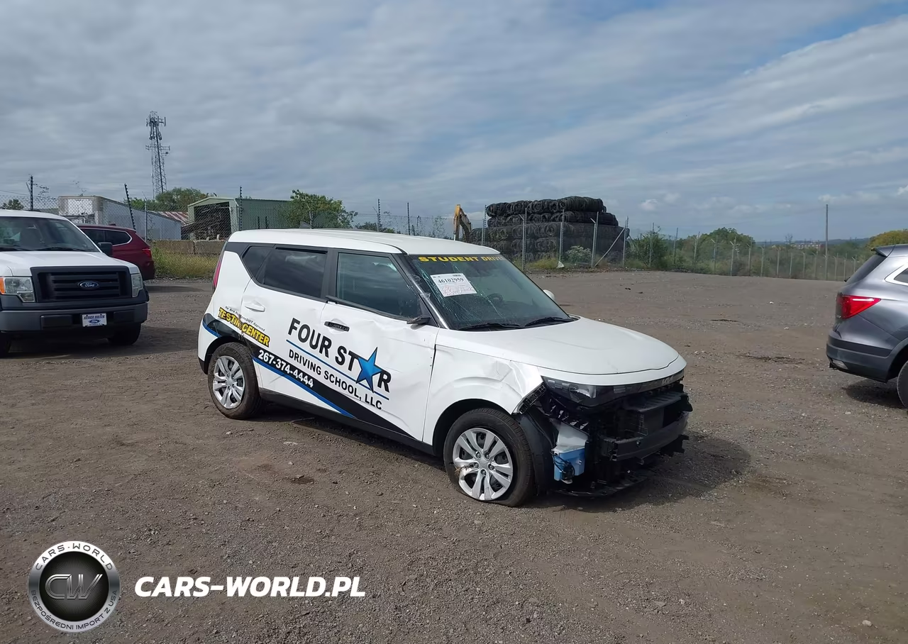 2023 Kia Soul Lx