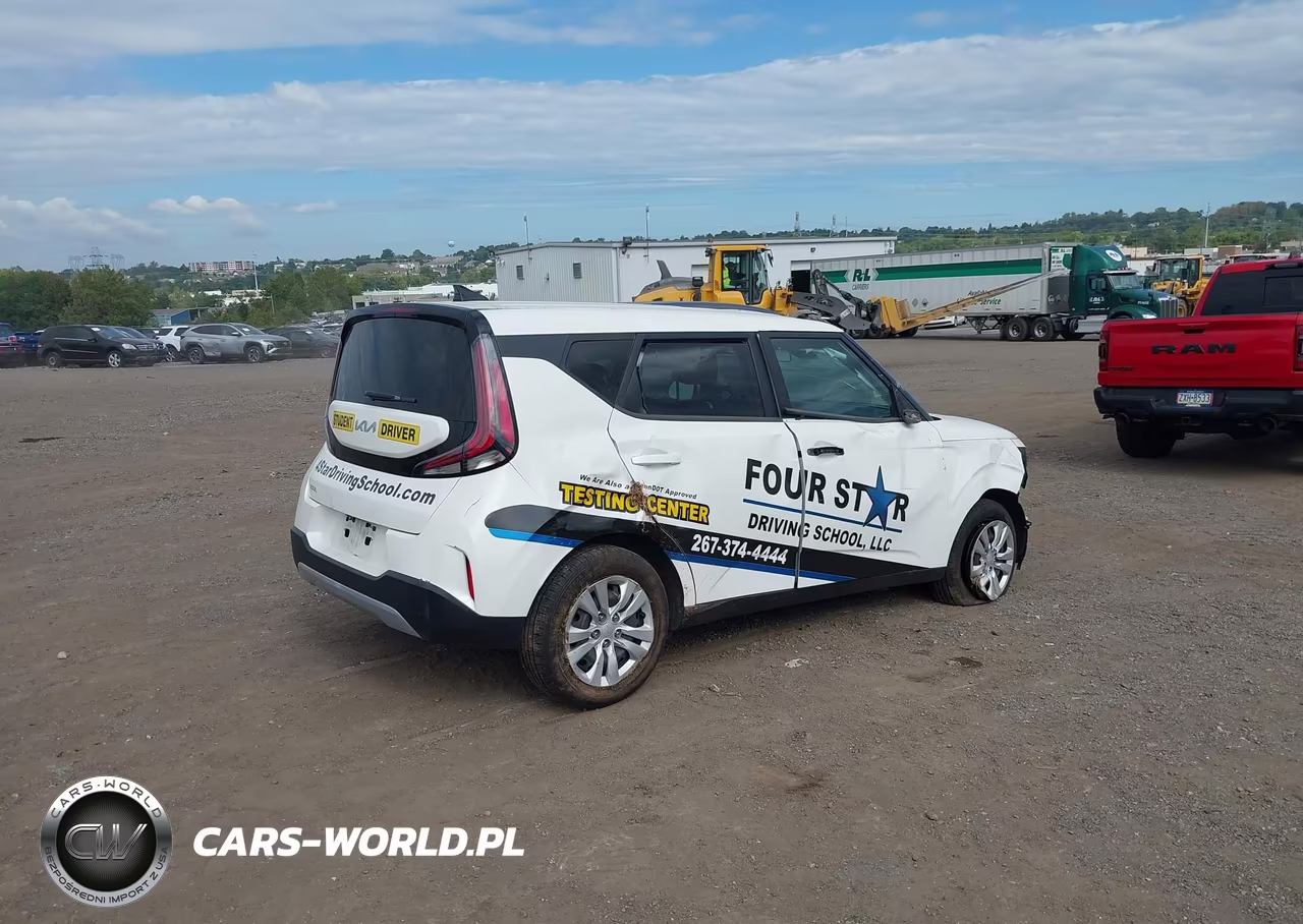 2023 Kia Soul Lx VIN:KNDJ23AU8P7895028 - 4