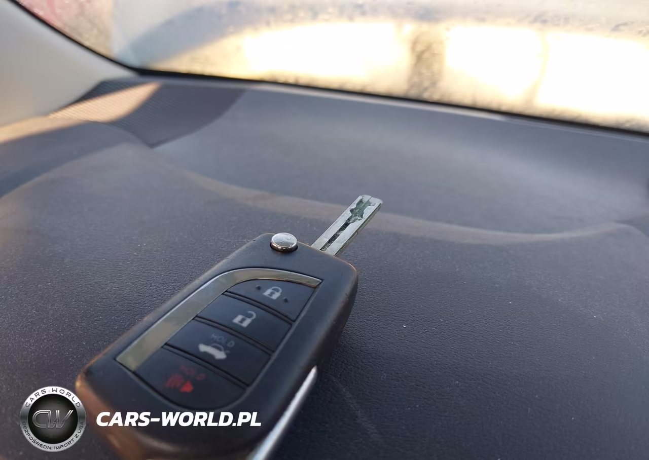 2023 Toyota Corolla Le VIN:5YFB4MDE2PP078631 - 11